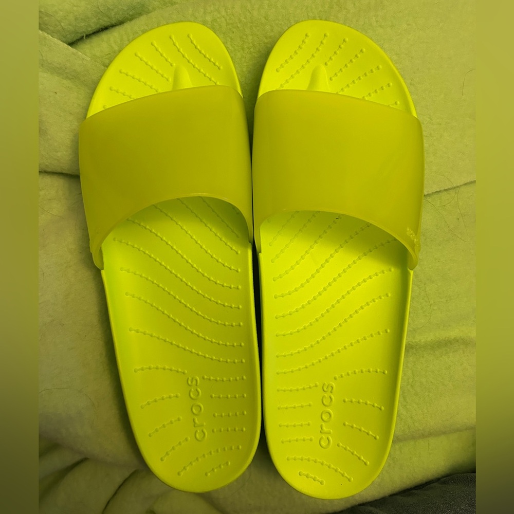 CROCS Splash Slides size 9